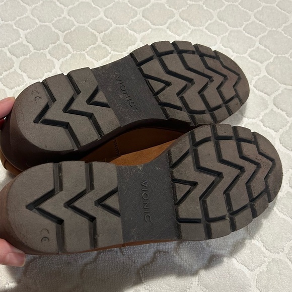 Vionic Willa Wedge Loafer Women’s Size 10. Toffee. Water Repellant Suede Upper - Picture 8 of 12
